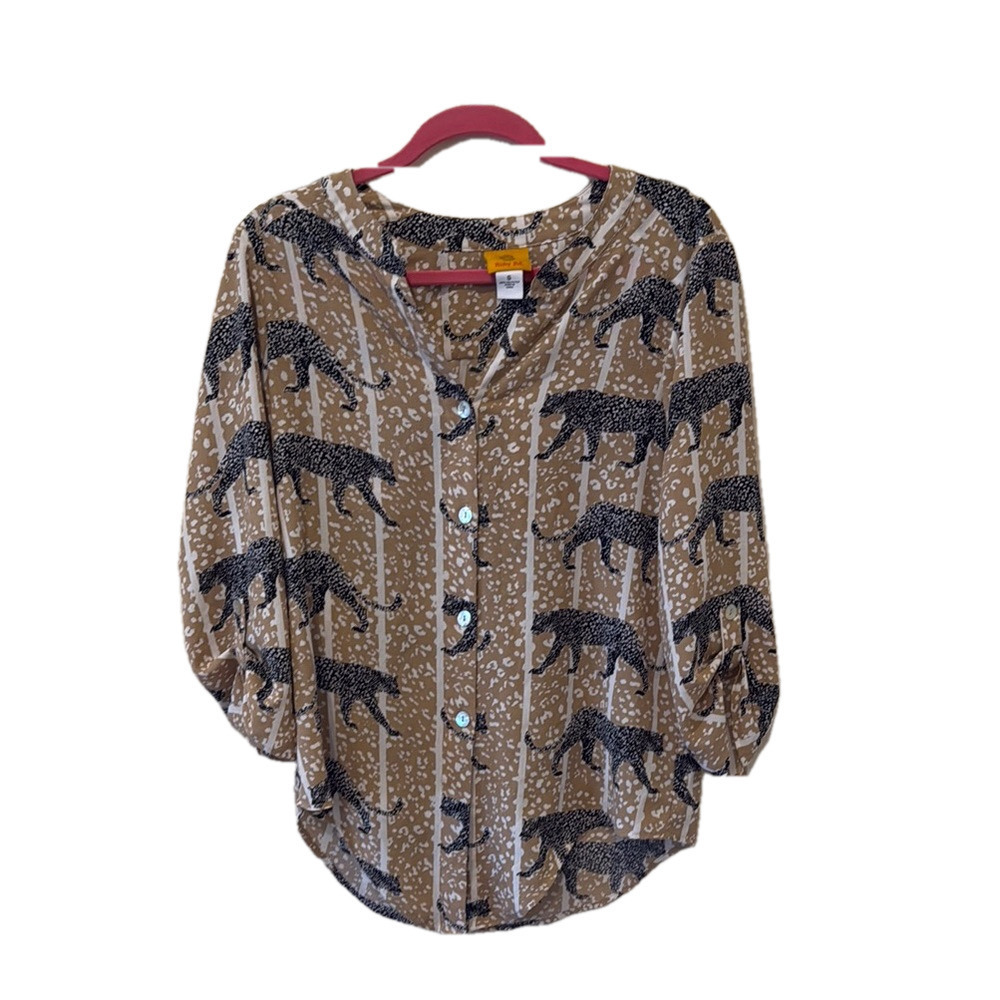 Ruby Road cheetah top, small 🔵